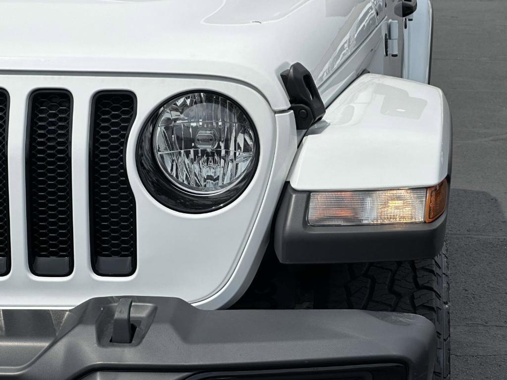 used 2021 Jeep Wrangler Unlimited car, priced at $33,995