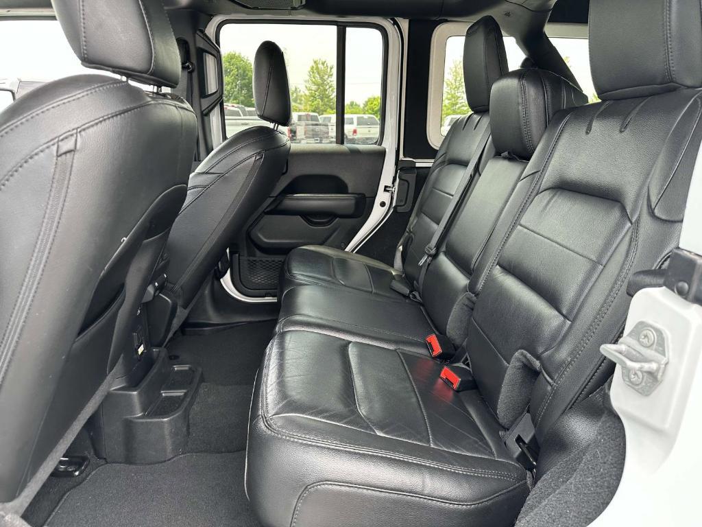 used 2021 Jeep Wrangler Unlimited car, priced at $33,995