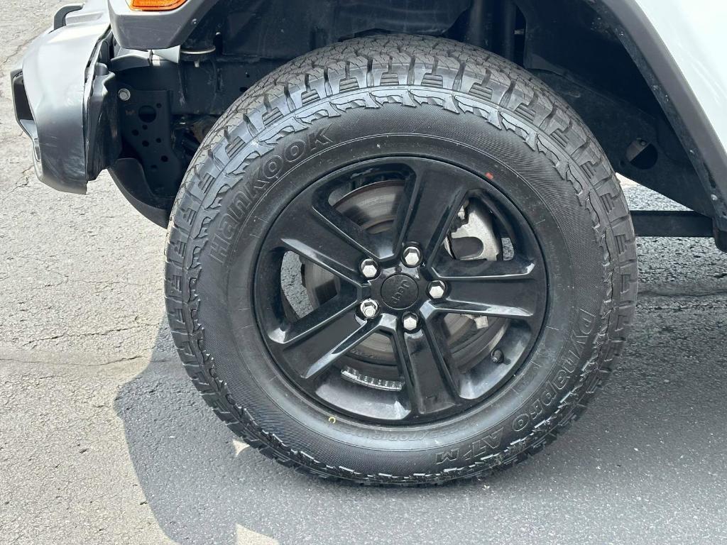 used 2021 Jeep Wrangler Unlimited car, priced at $33,995