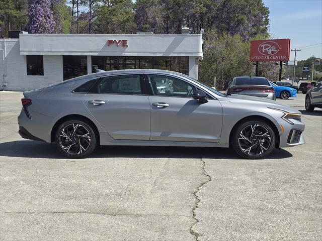 new 2025 Kia K5 car, priced at $29,626