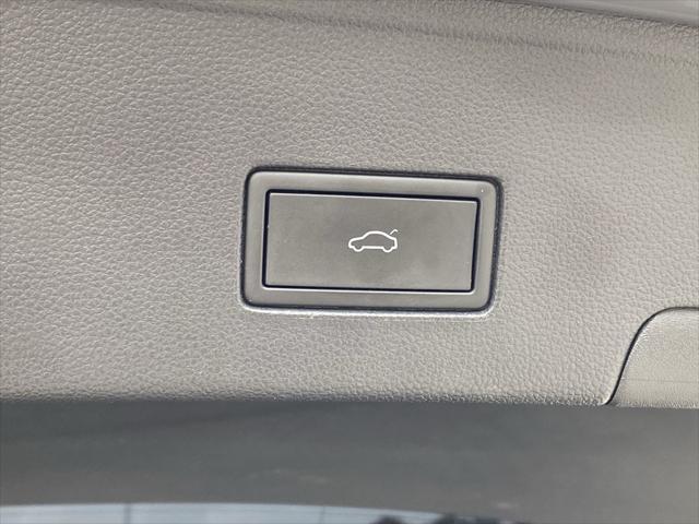 used 2022 Volkswagen Atlas Cross Sport car, priced at $31,290