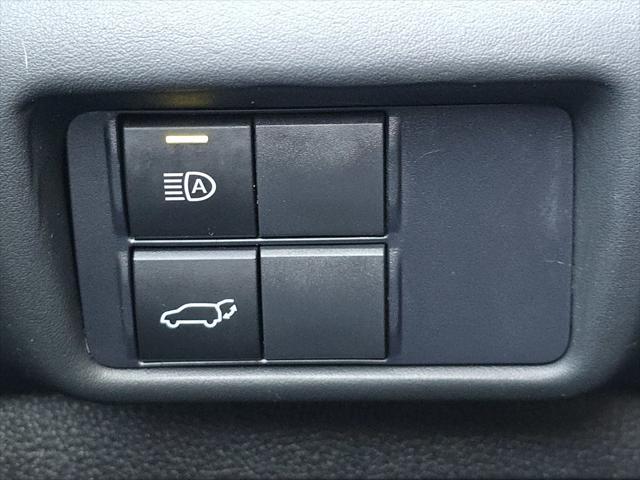 used 2021 Toyota Highlander car, priced at $26,991