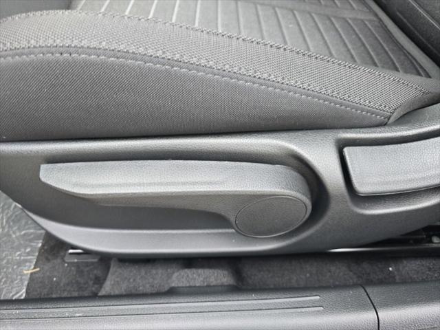 new 2025 Kia K5 car, priced at $27,400