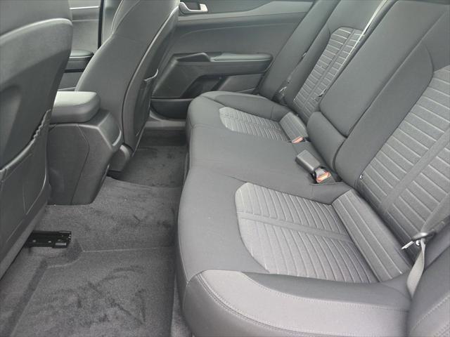 new 2025 Kia K5 car, priced at $27,400