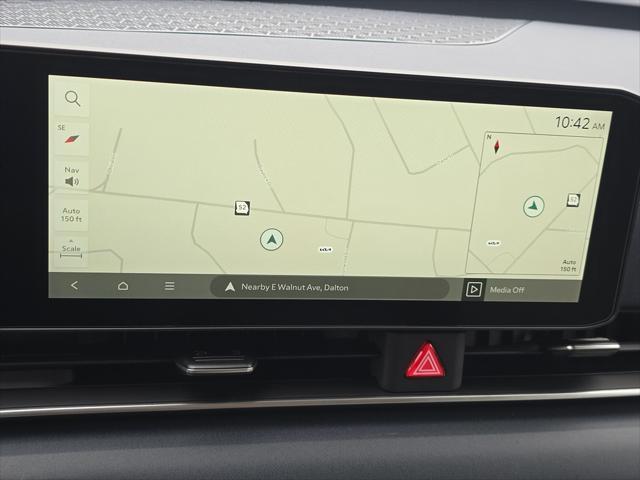 new 2025 Kia Carnival car, priced at $42,830