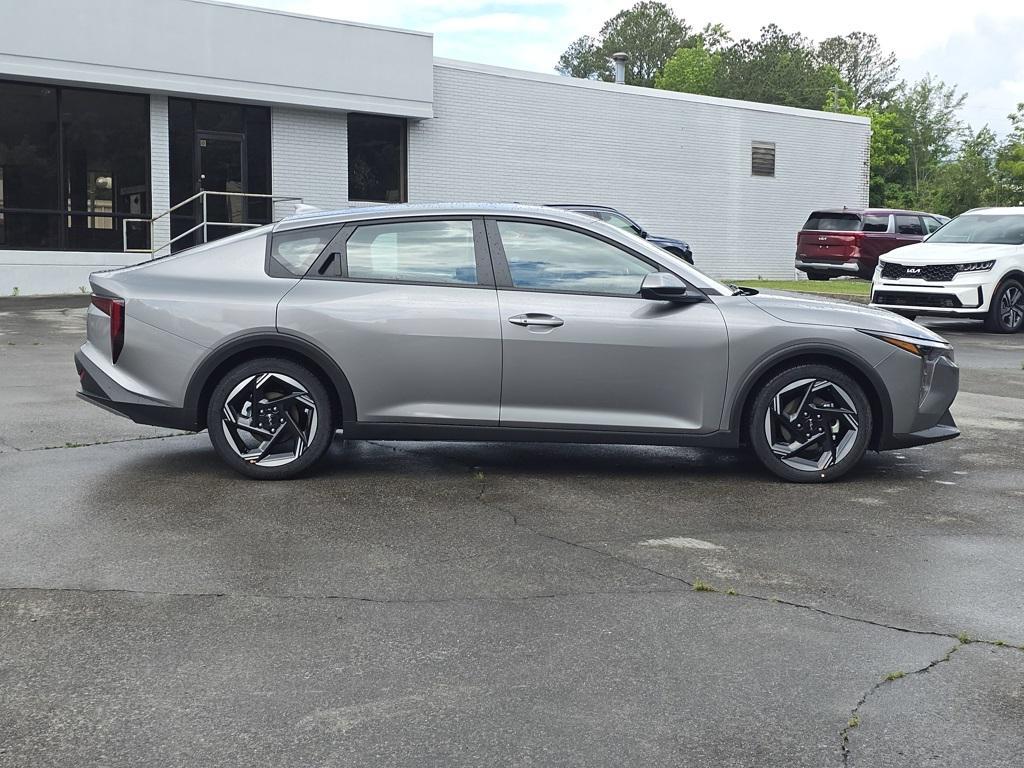 new 2025 Kia K4 car, priced at $23,594