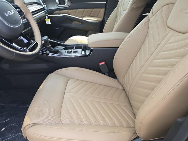 new 2025 Kia Sorento car, priced at $44,600