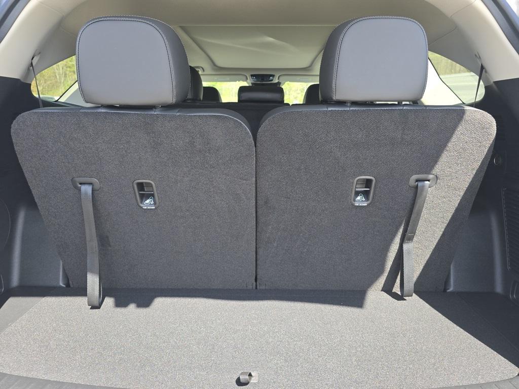 new 2025 Kia Sorento car, priced at $35,330