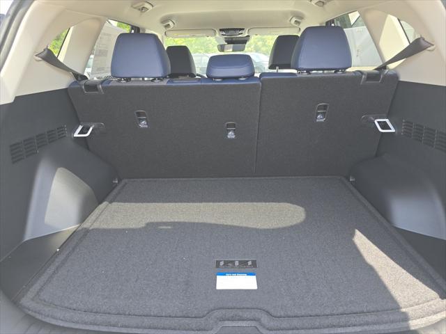 new 2025 Kia Seltos car, priced at $25,620