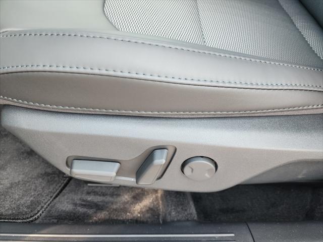 new 2023 Kia Niro EV car