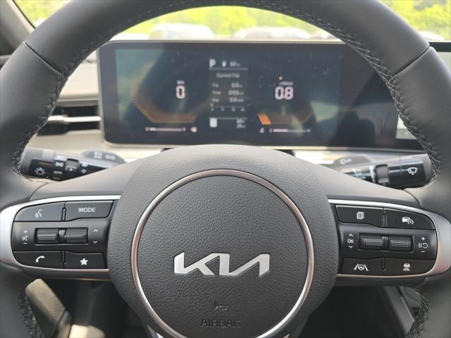 new 2025 Kia K5 car, priced at $29,691
