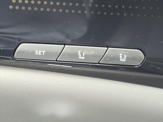 new 2025 Kia Carnival Hybrid car, priced at $55,360