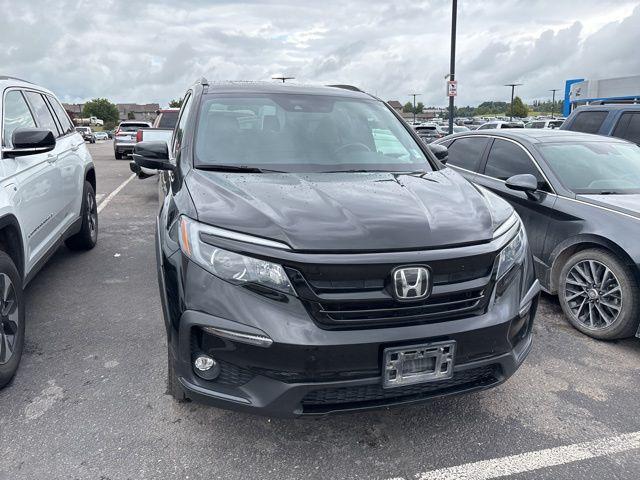 used 2022 Honda Pilot car, priced at $35,989