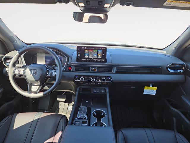 new 2025 Honda Pilot car, priced at $56,485