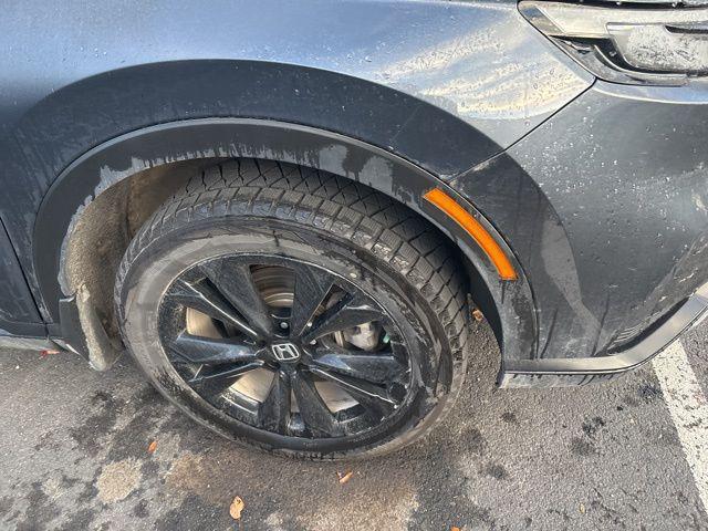 used 2024 Honda CR-V Hybrid car, priced at $38,489