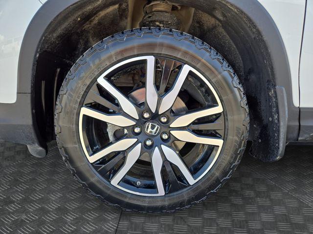used 2022 Honda Pilot car, priced at $35,989