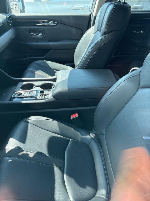 used 2024 Honda Pilot car, priced at $47,989