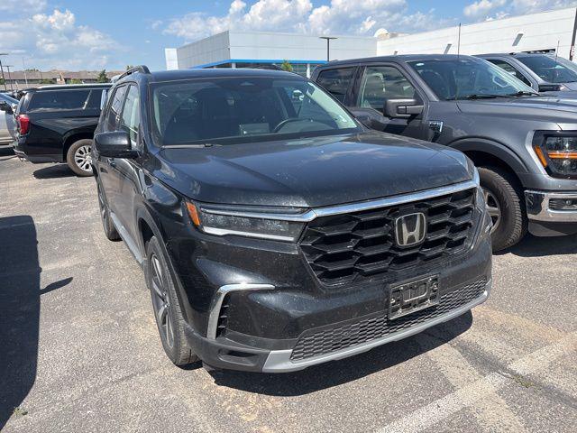 used 2024 Honda Pilot car, priced at $47,989
