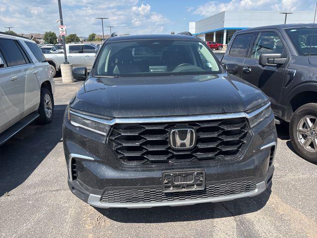 used 2024 Honda Pilot car, priced at $47,989