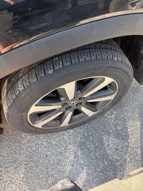 used 2024 Honda Pilot car, priced at $47,989