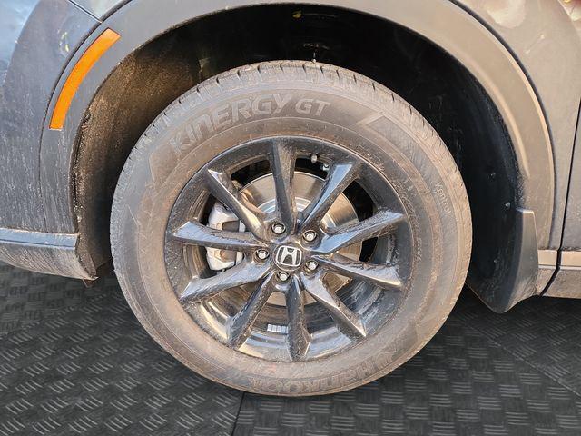 new 2026 Honda CR-V Hybrid car, priced at $41,675