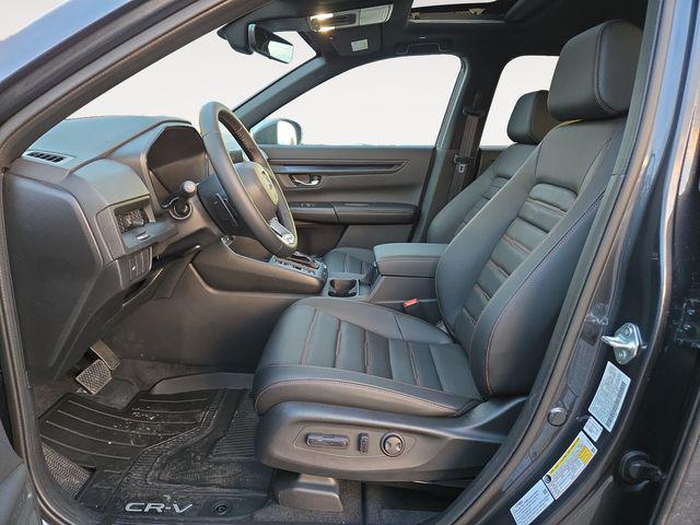 new 2026 Honda CR-V Hybrid car, priced at $41,675