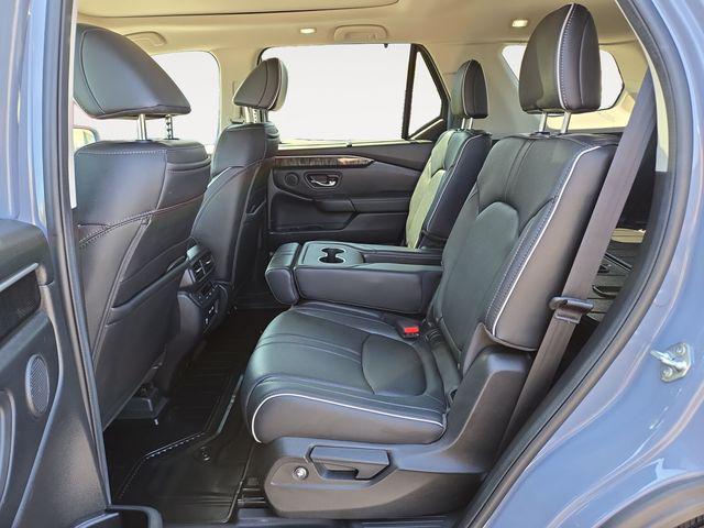 used 2023 Honda Pilot car, priced at $45,989