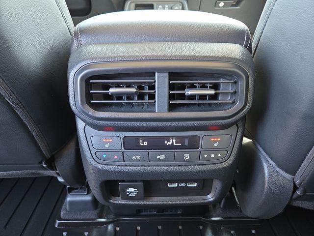 used 2023 Honda Pilot car, priced at $45,989