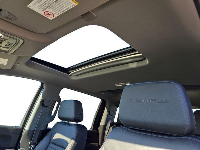 used 2021 GMC Sierra 2500 car, priced at $62,768