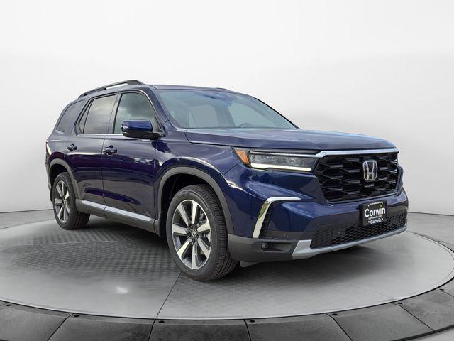 new 2025 Honda Pilot car, priced at $49,595