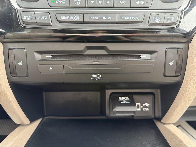 used 2021 Honda Pilot car, priced at $29,989