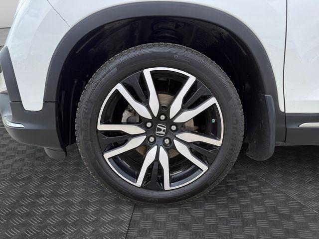 used 2021 Honda Pilot car, priced at $29,989