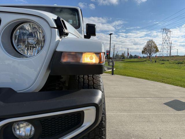 used 2023 Jeep Gladiator car, priced at $29,456