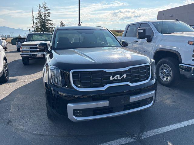 used 2024 Kia Telluride car, priced at $44,402