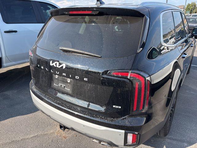 used 2024 Kia Telluride car, priced at $44,402