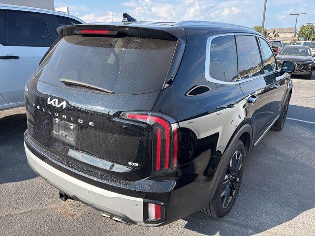 used 2024 Kia Telluride car, priced at $44,402