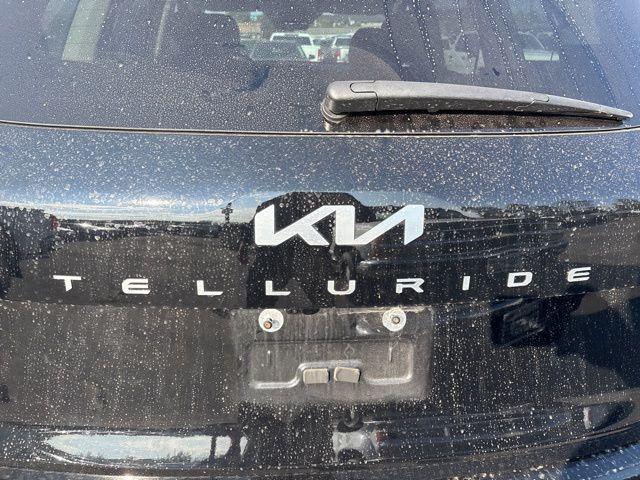 used 2024 Kia Telluride car, priced at $44,402