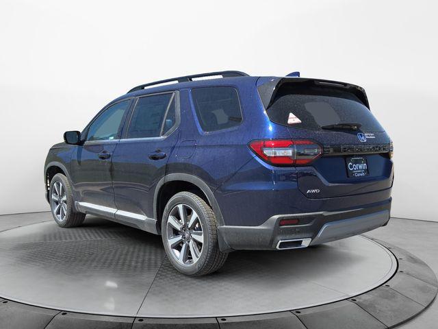 new 2025 Honda Pilot car, priced at $51,050
