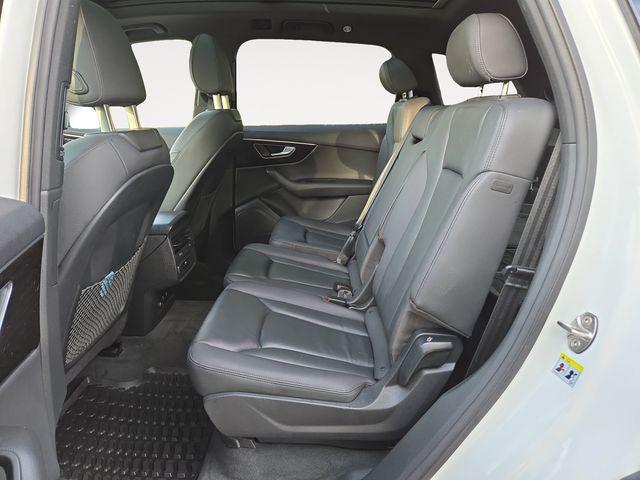 used 2022 Audi Q7 car, priced at $34,310