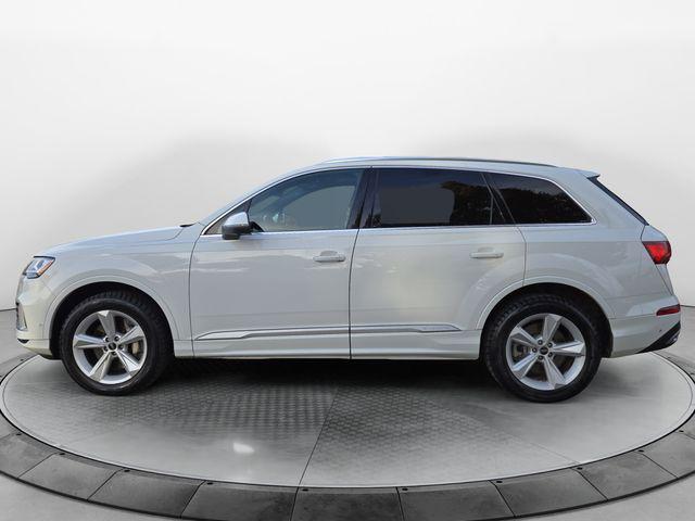 used 2022 Audi Q7 car, priced at $34,310