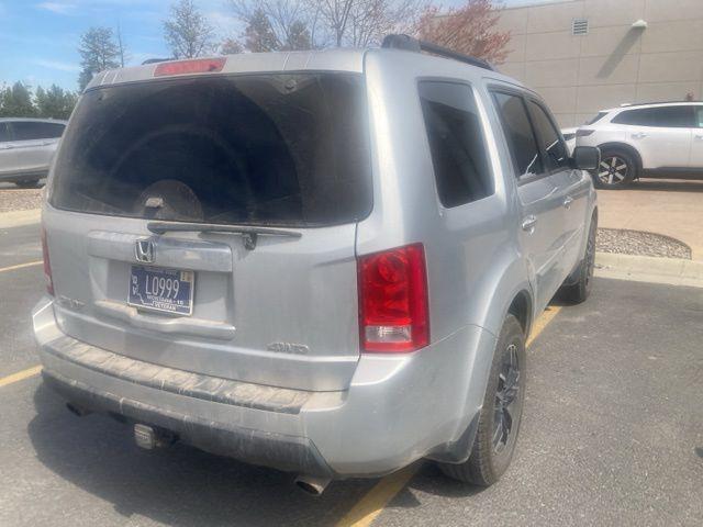 used 2011 Honda Pilot car, priced at $9,989