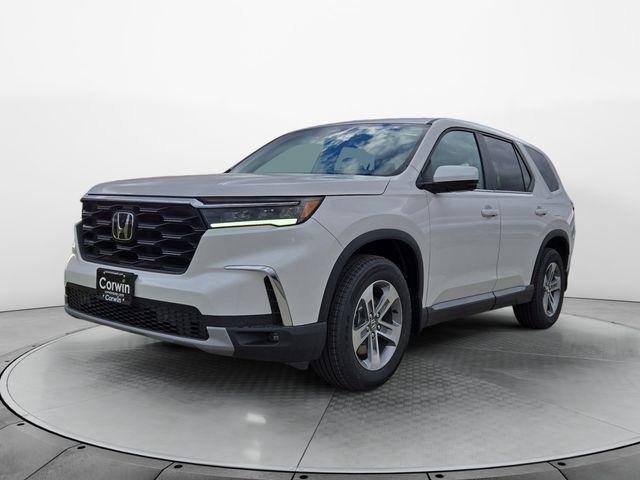 new 2025 Honda Pilot car, priced at $46,780