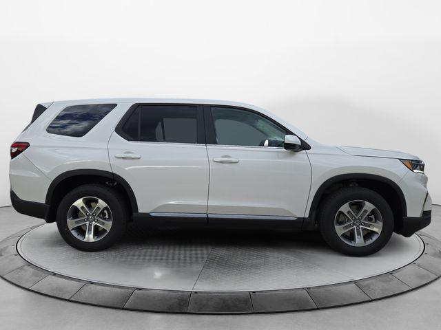 new 2025 Honda Pilot car, priced at $46,780