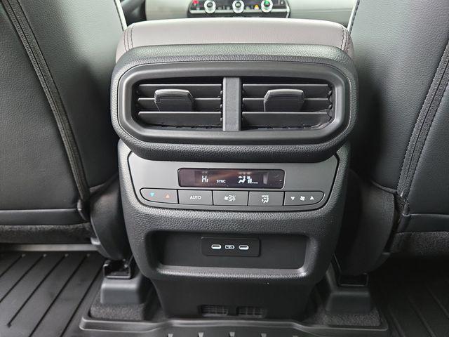 new 2025 Honda Pilot car, priced at $46,780