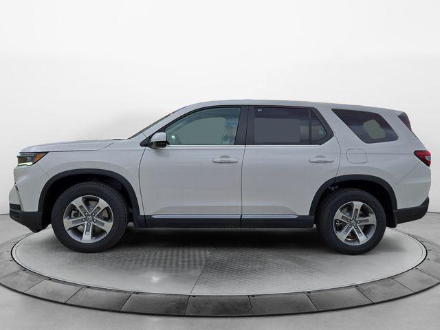 new 2025 Honda Pilot car, priced at $46,780