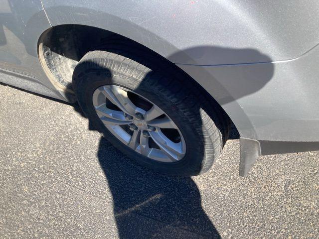 used 2015 Chevrolet Equinox car, priced at $9,489