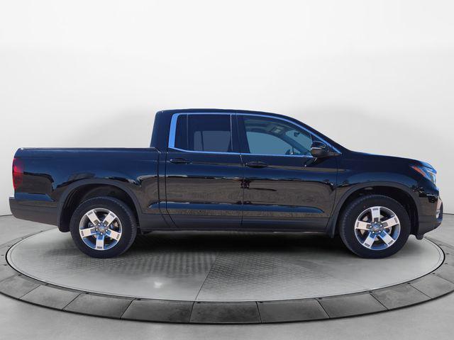 new 2025 Honda Ridgeline car, priced at $41,680