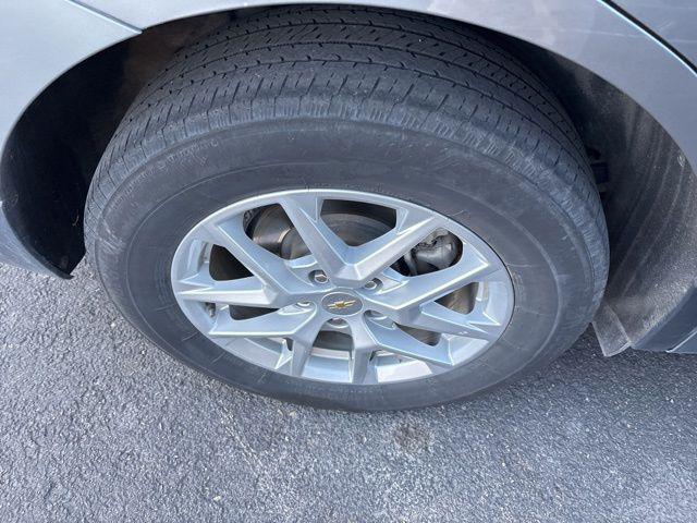 used 2023 Chevrolet Equinox car, priced at $23,352