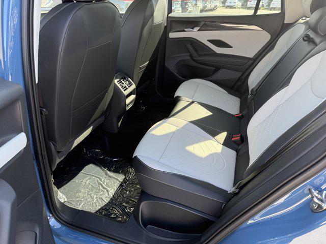 new 2025 Volkswagen Tiguan car, priced at $38,326