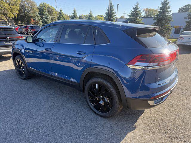 new 2026 Volkswagen Atlas Cross Sport car, priced at $49,021